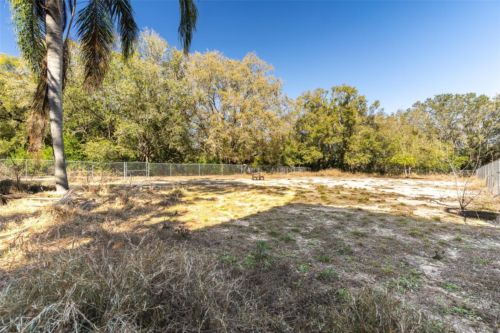 HOWEY W J LAND STARR LAKE - Residential