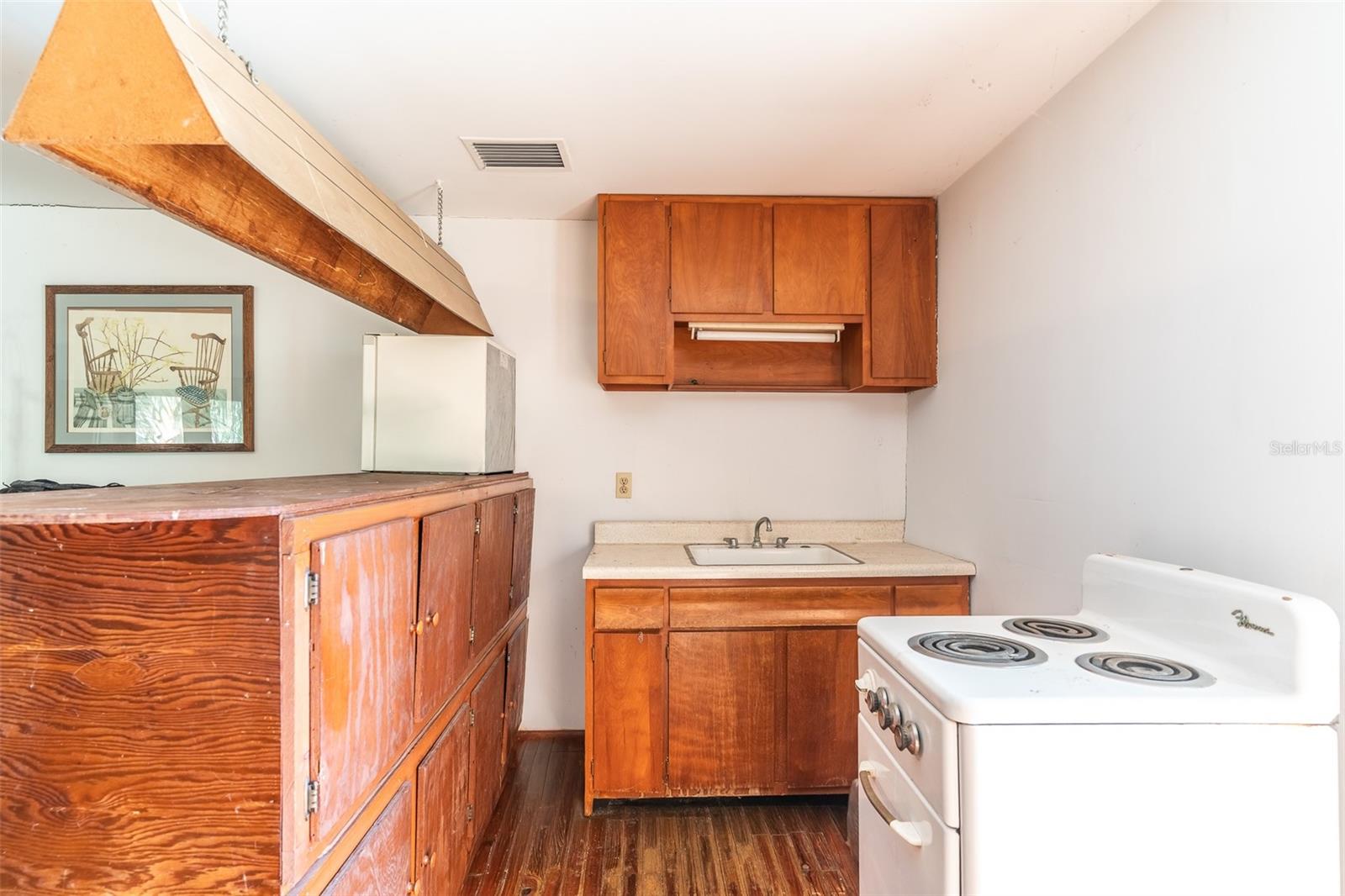HOWEY W J LAND STARR LAKE - Residential