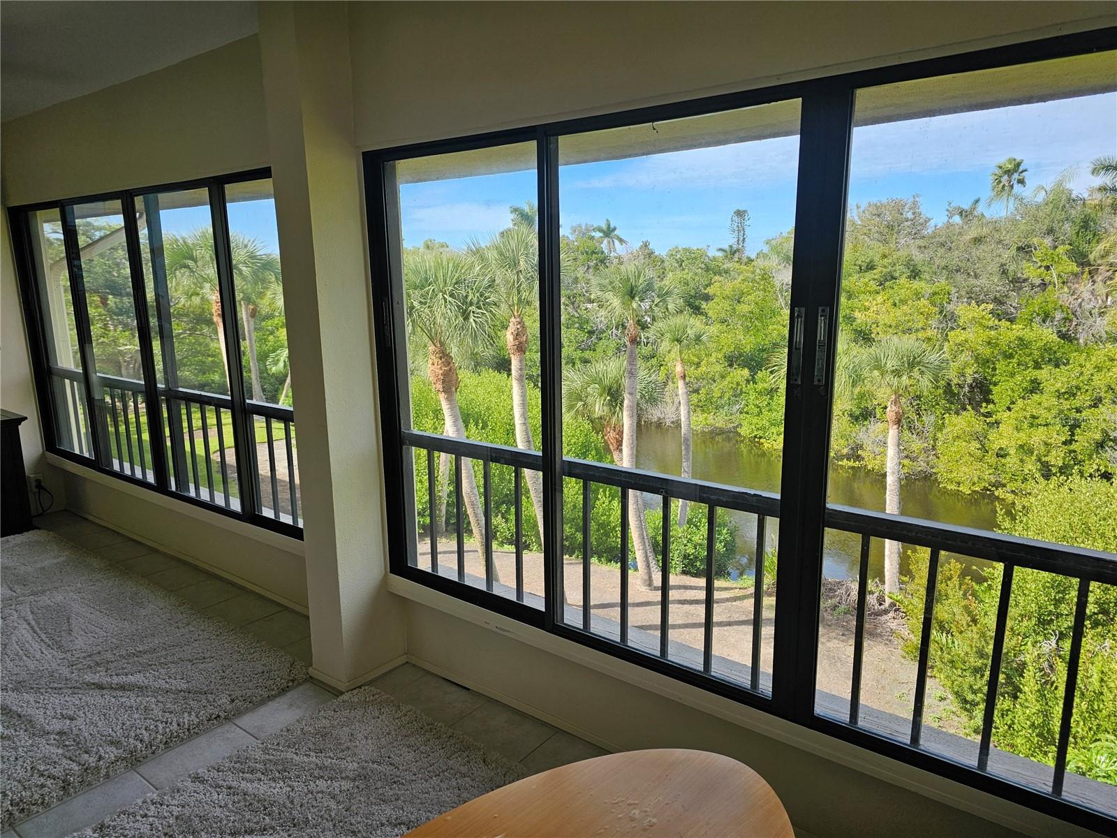 WHISPERING SANDS SEC 2 - Residential