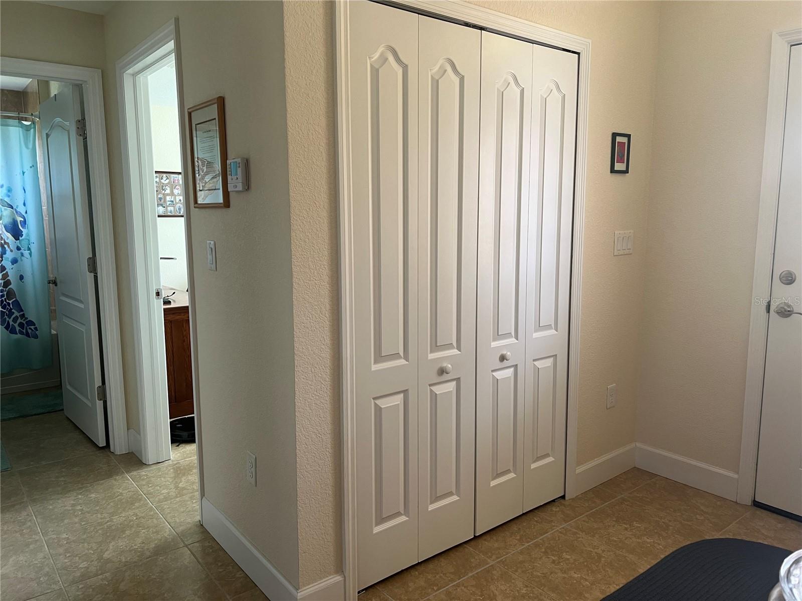 ROTONDA WEST BROADMOOR - Residential