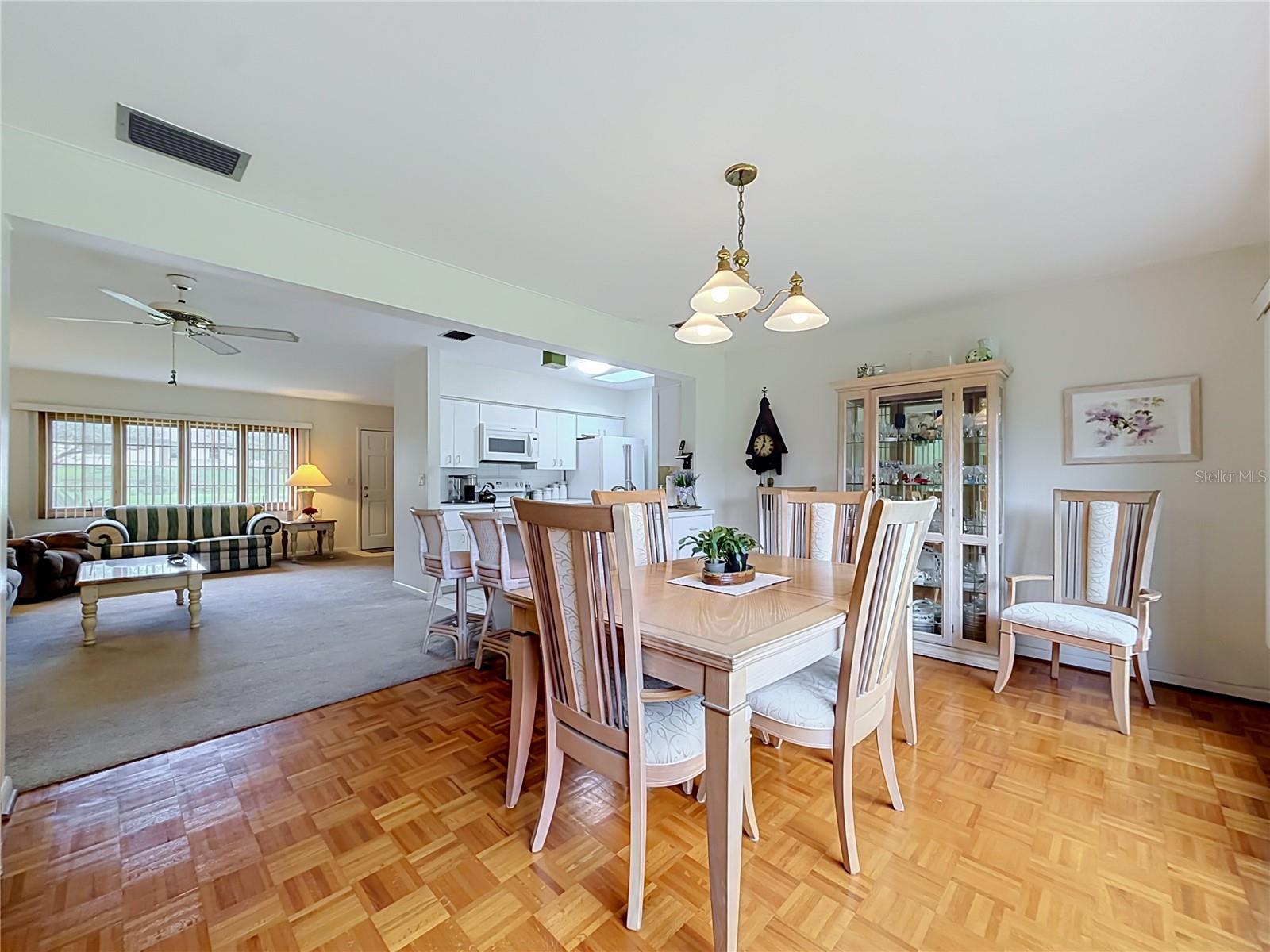 INVERNESS GOLF & COUNTRY CLUB ESTATES - Residential
