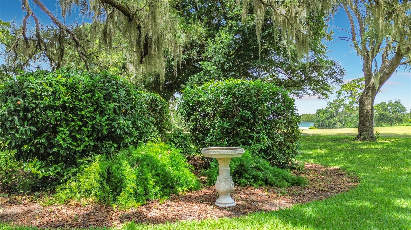 INVERNESS GOLF & COUNTRY CLUB ESTATES - Residential