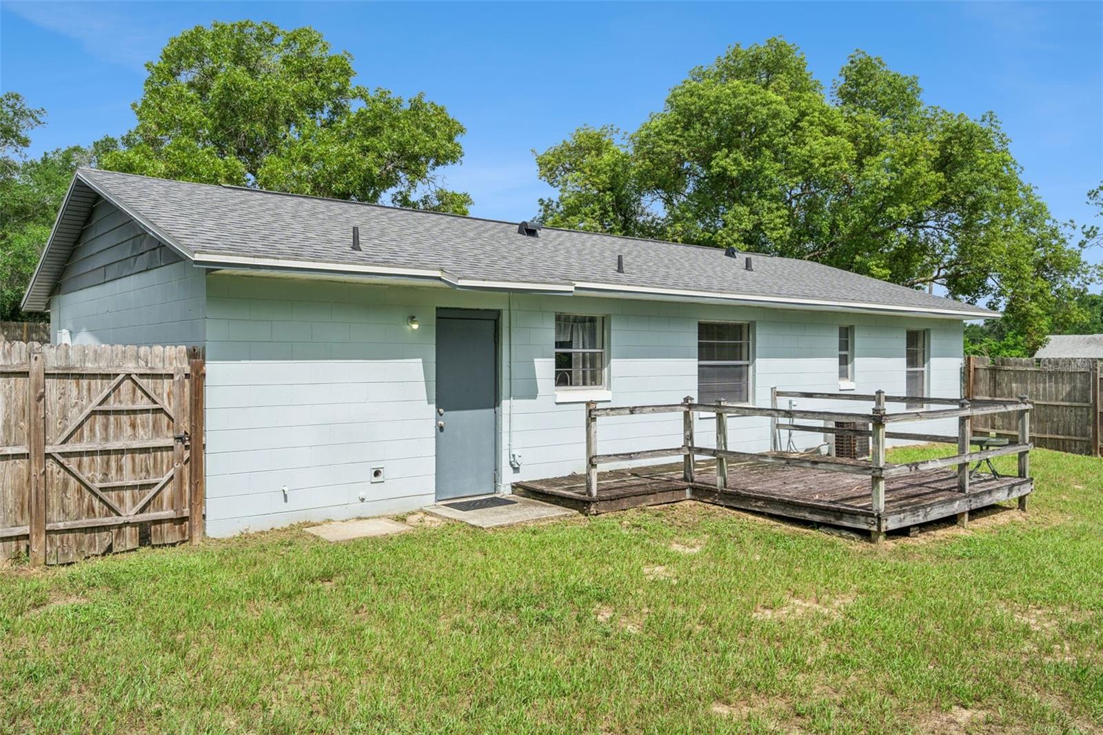 COUNTRY SHIRE - Residential