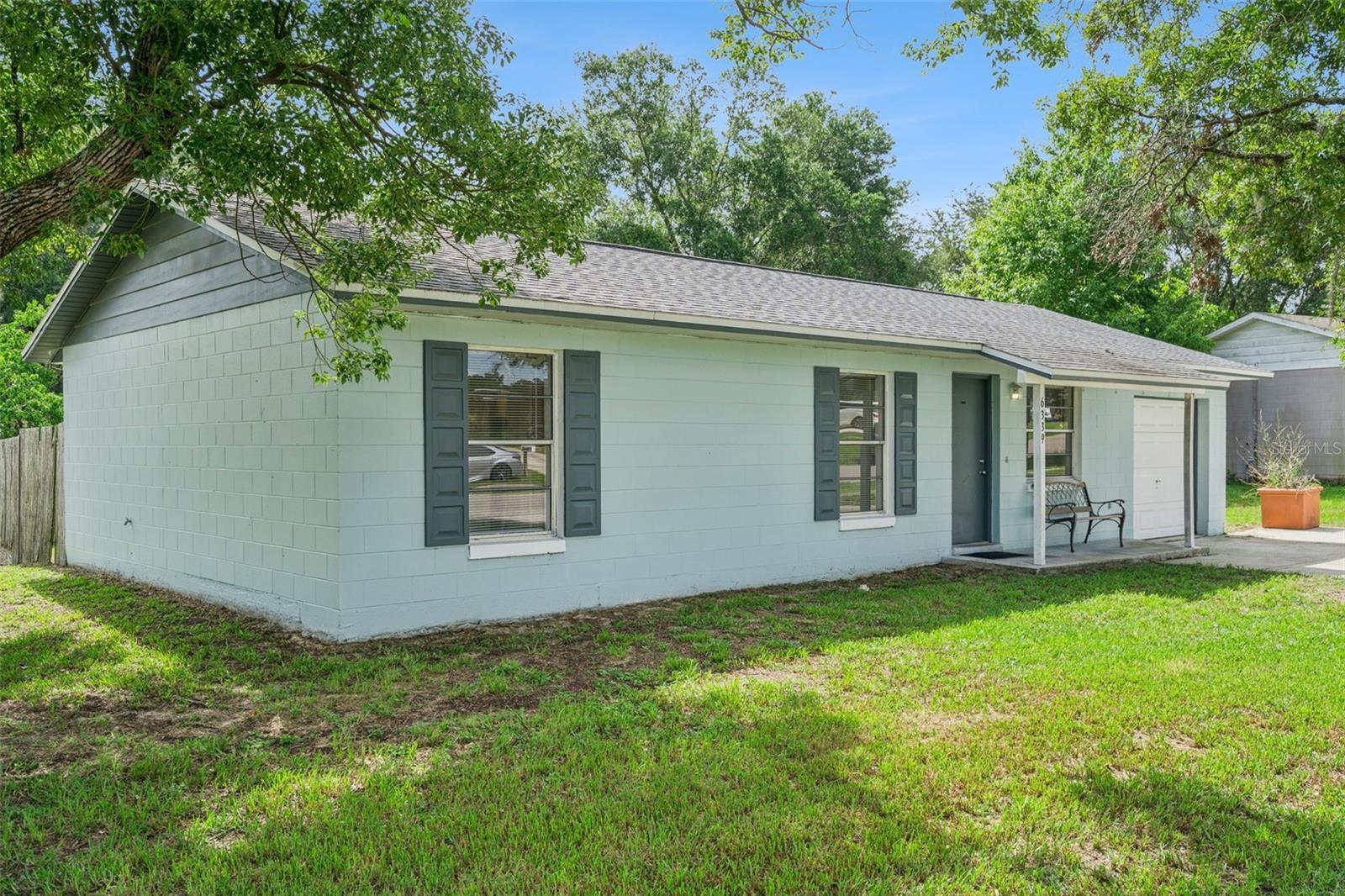 COUNTRY SHIRE - Residential