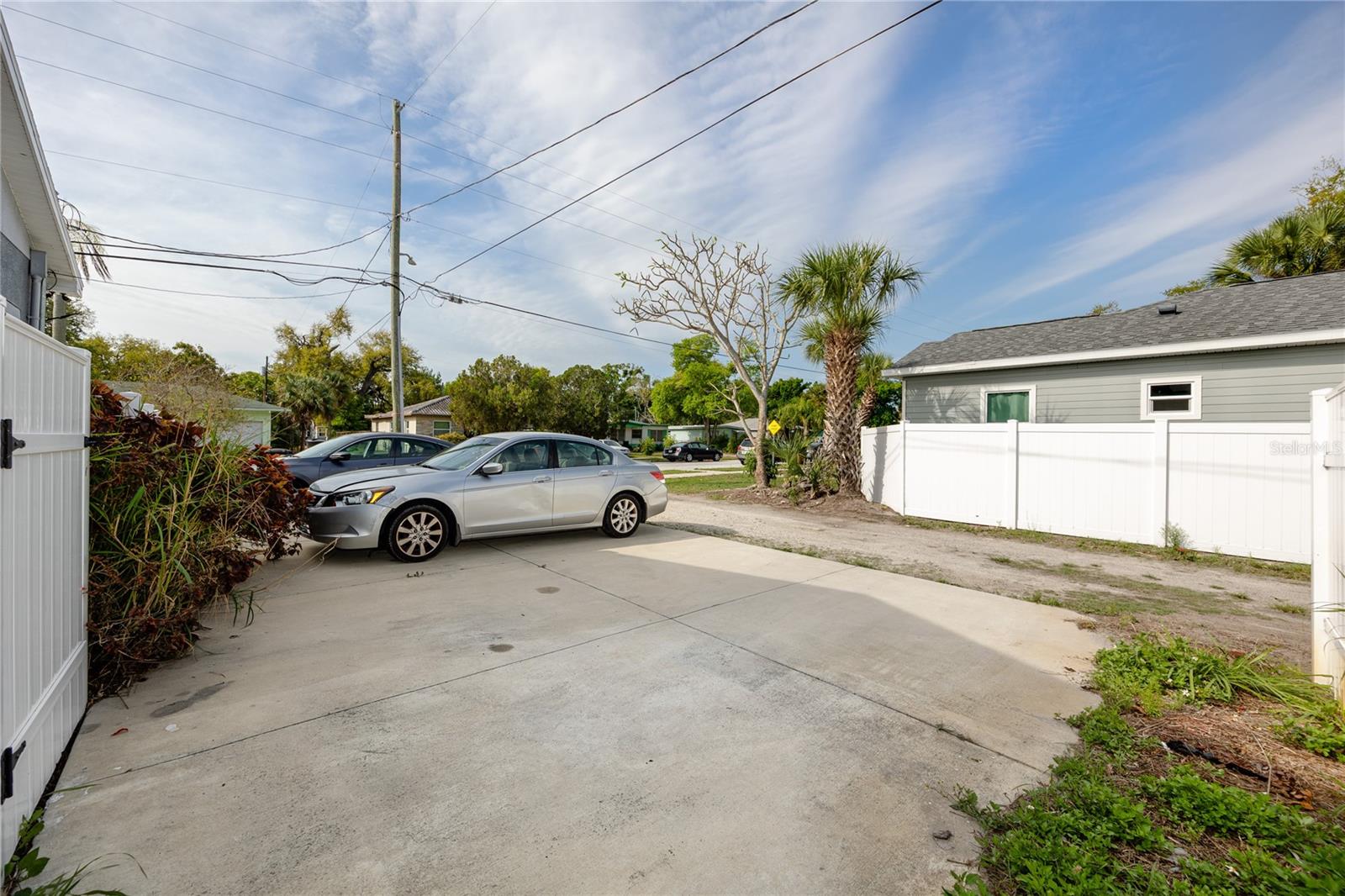 FRUITLAND HEIGHTS - Commercial Sale