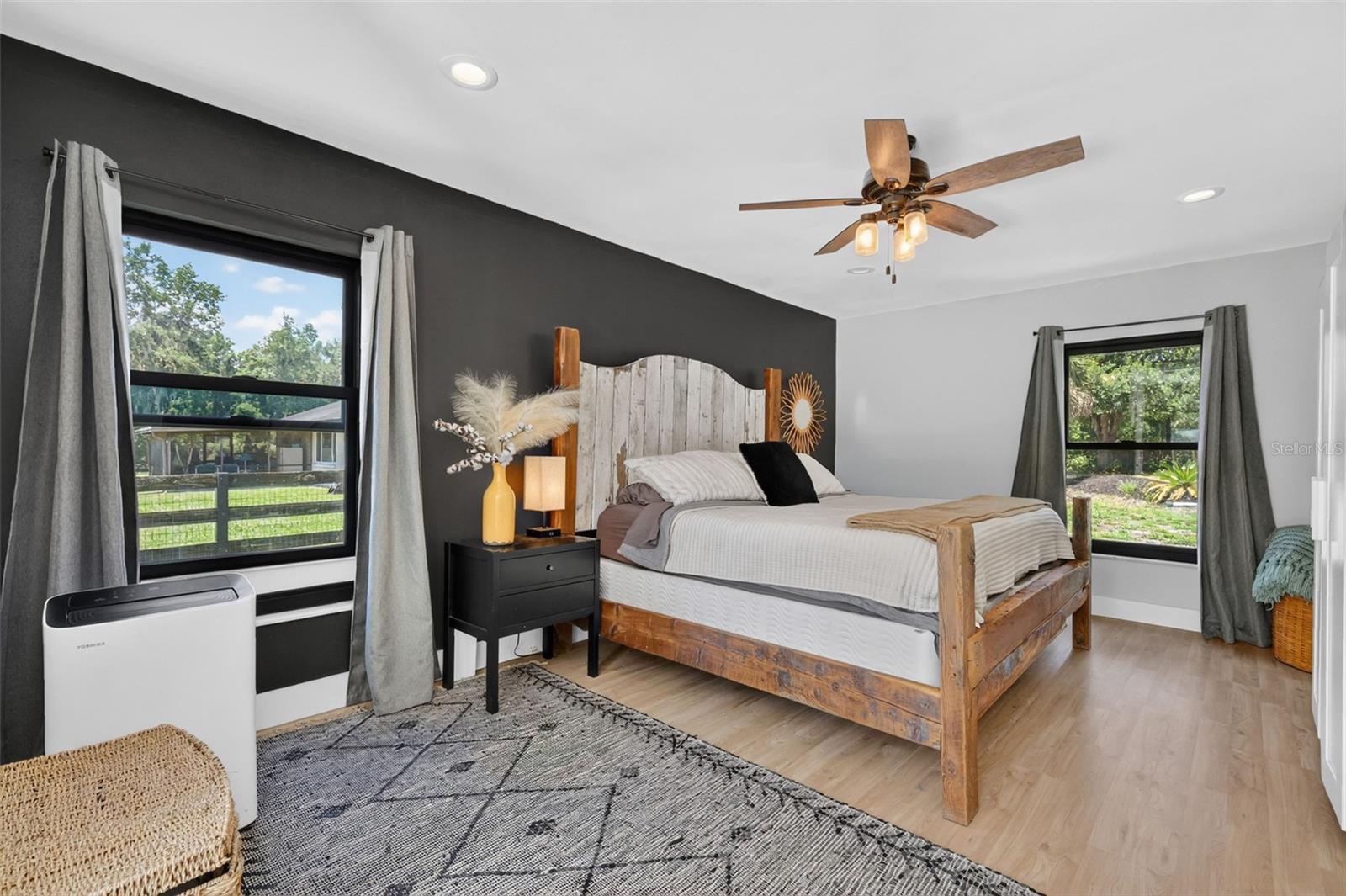 NORTH HARBOR ACRES - Residential