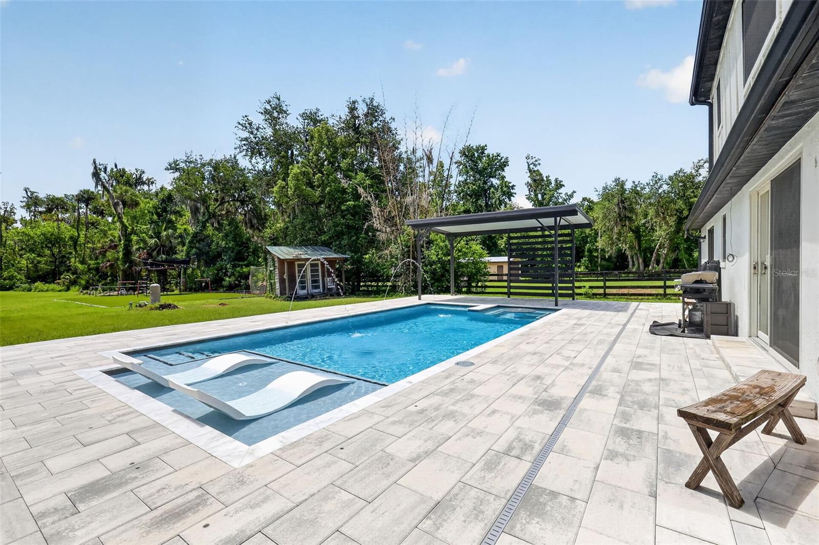 NORTH HARBOR ACRES - Residential