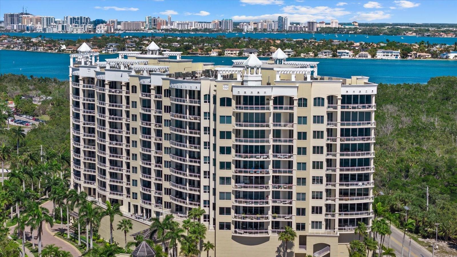 THE BEACH RESIDENCES - Residential
