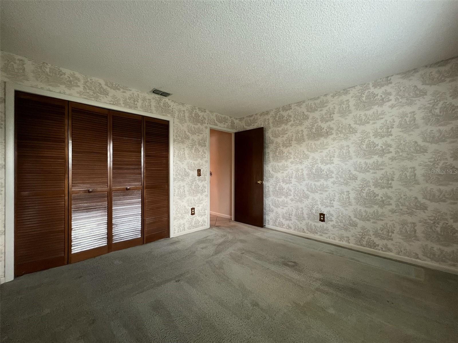 THERESA ARBOR - Residential
