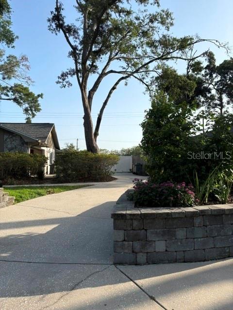 THERESA ARBOR - Residential