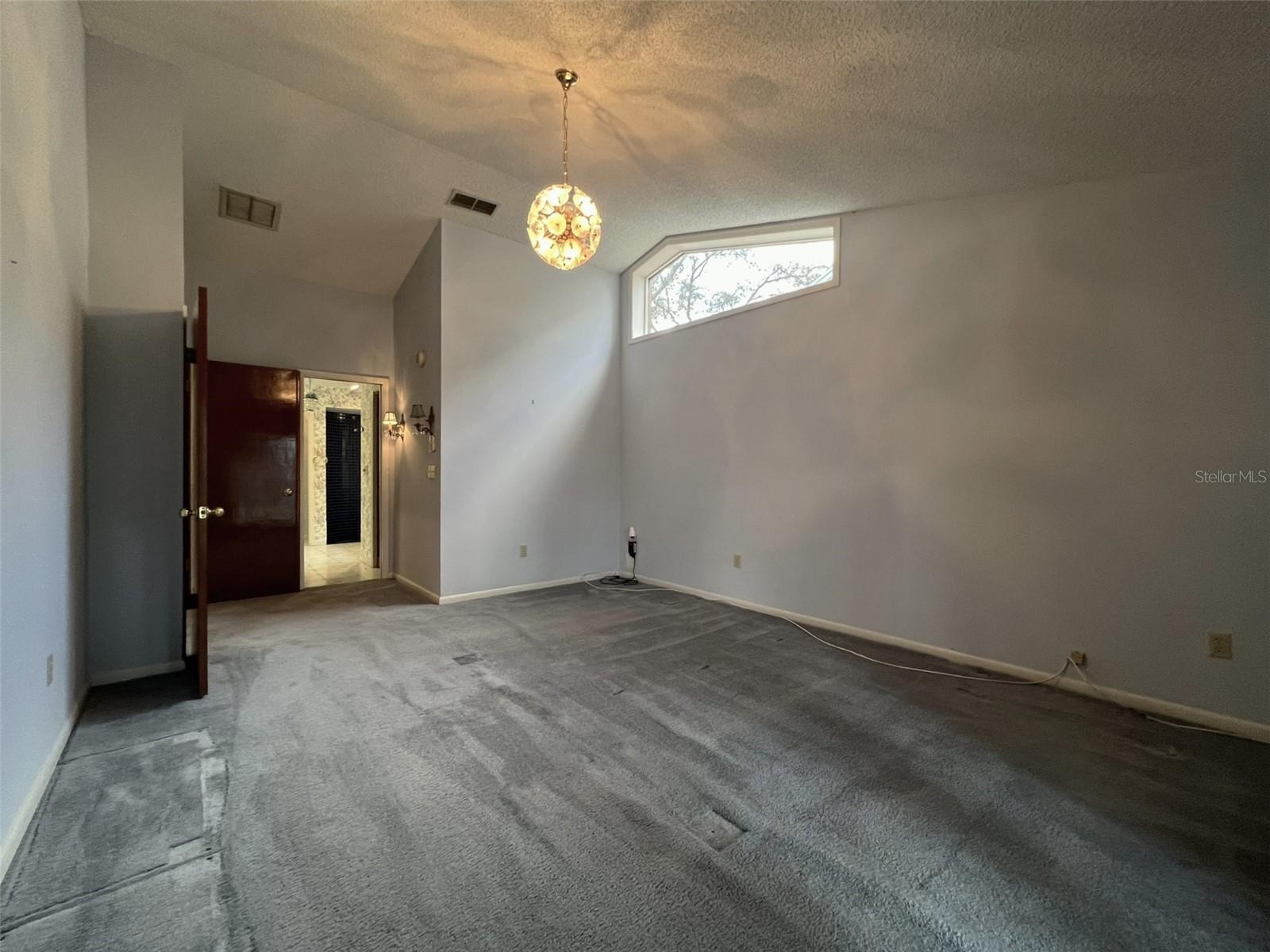 THERESA ARBOR - Residential