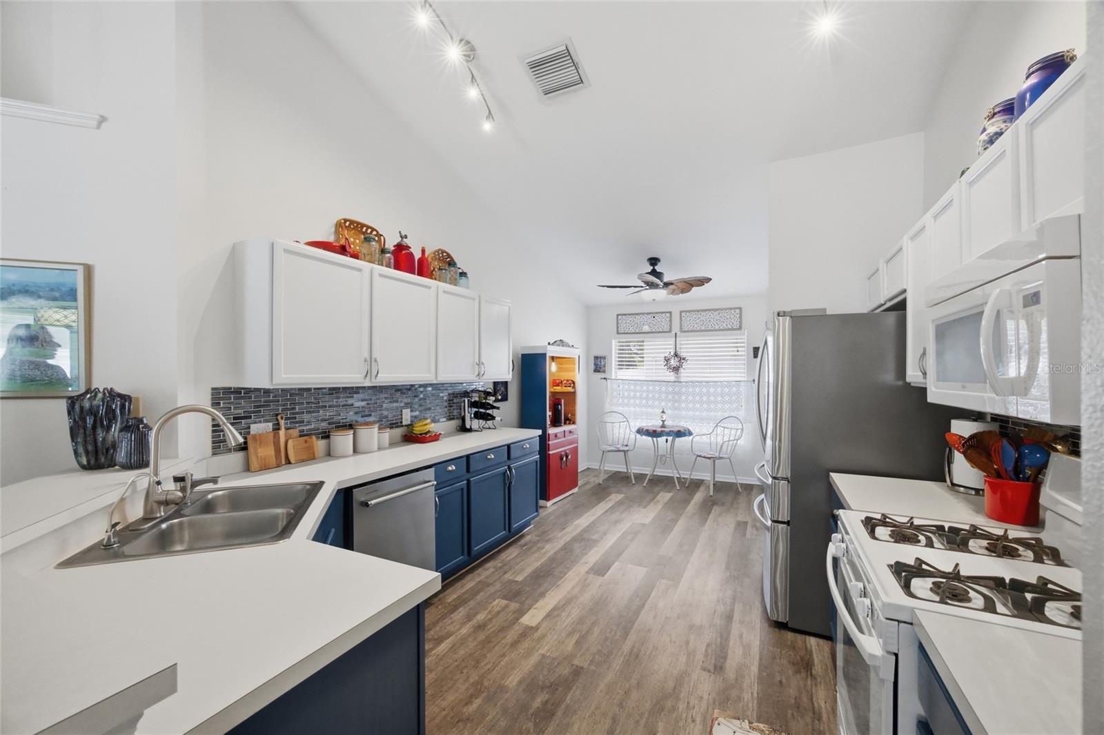 LAKE ST CHARLES UNIT 8 - Residential