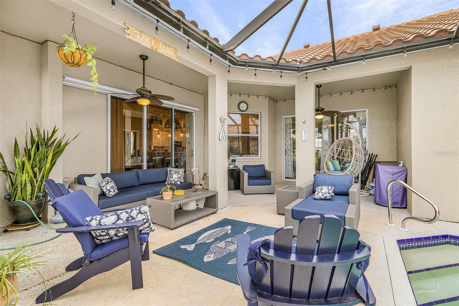GATEWAY PH 11 - Residential
