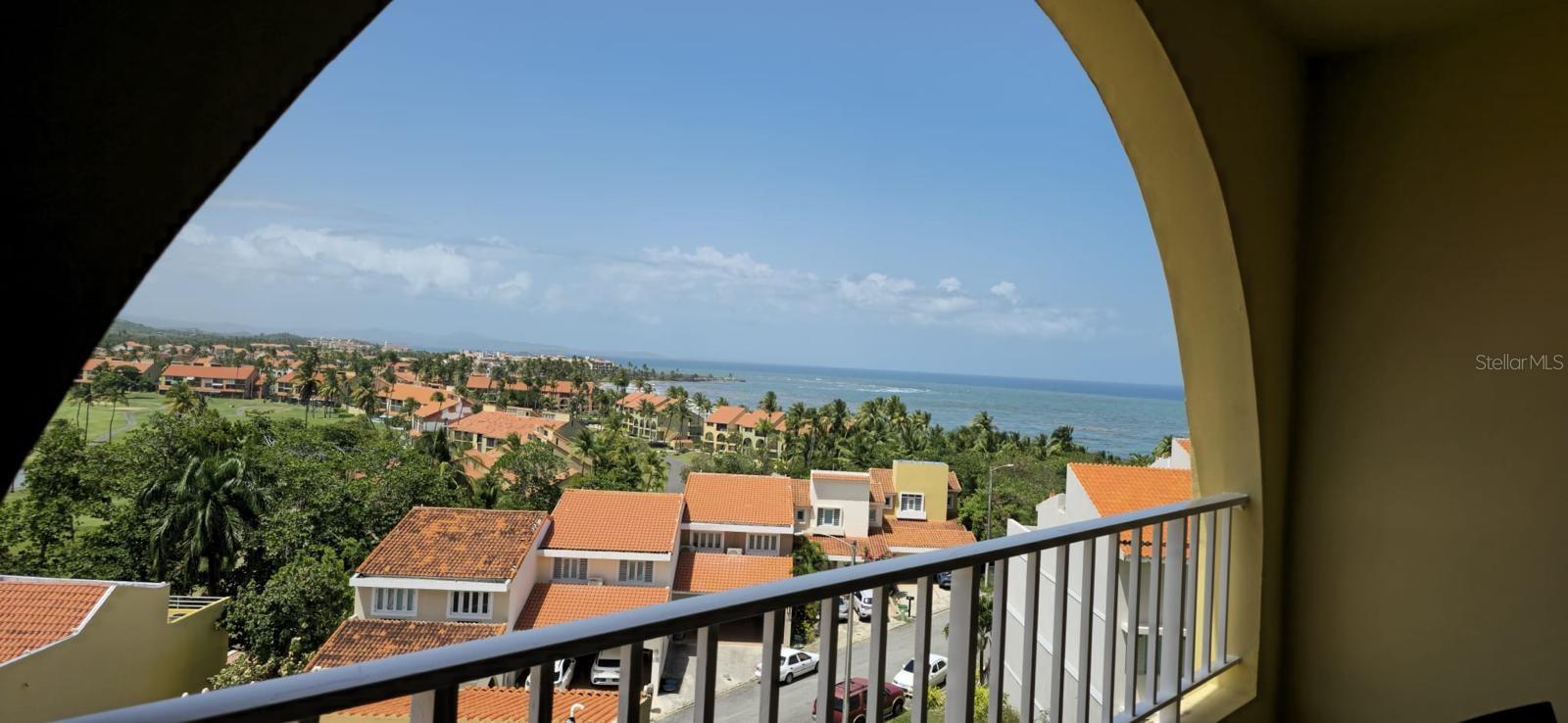 PALMANOVA PLAZA - Residential Lease