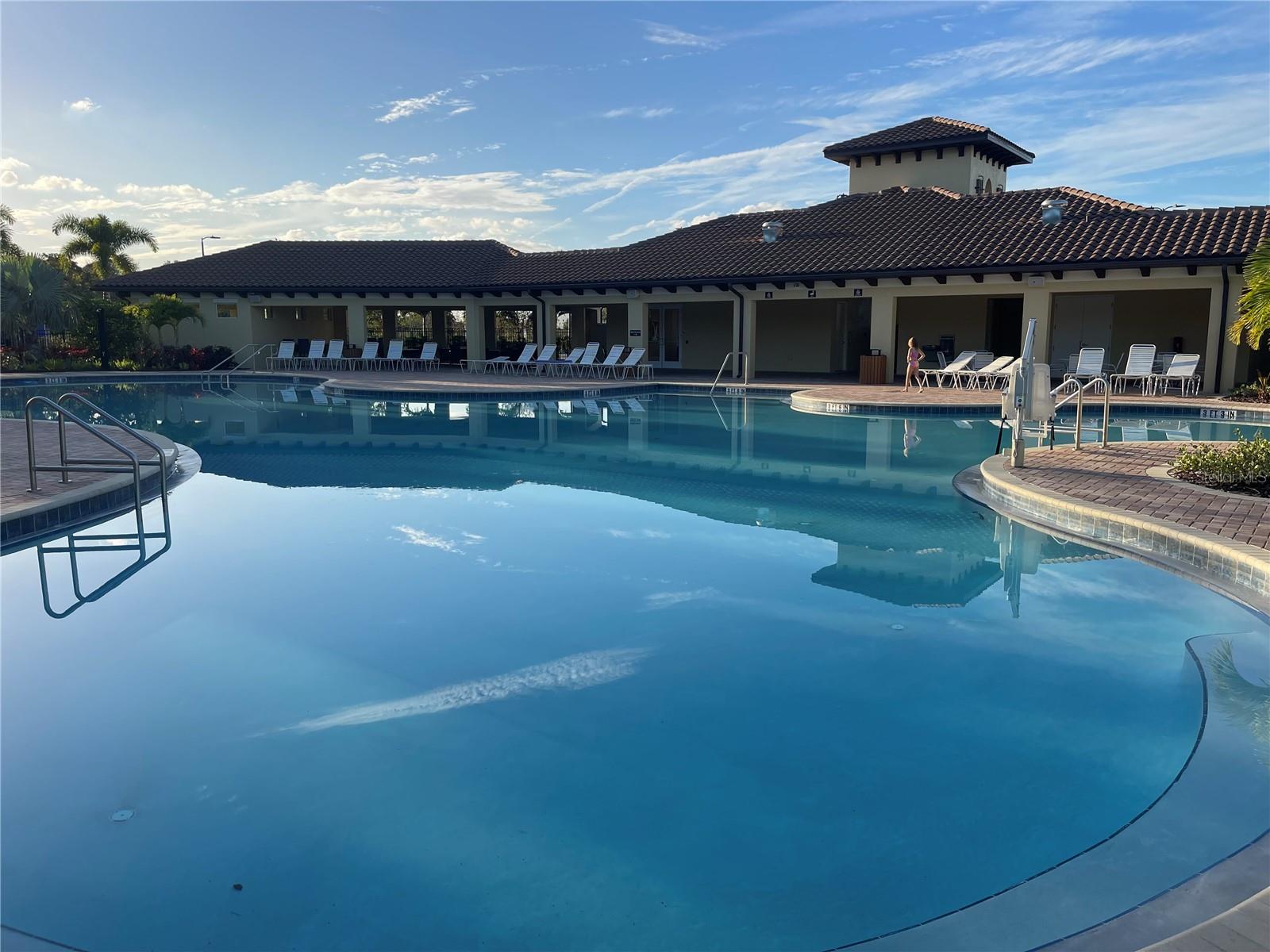 SOLERA AT LAKEWOOD RANCH PH II - Residential Lease