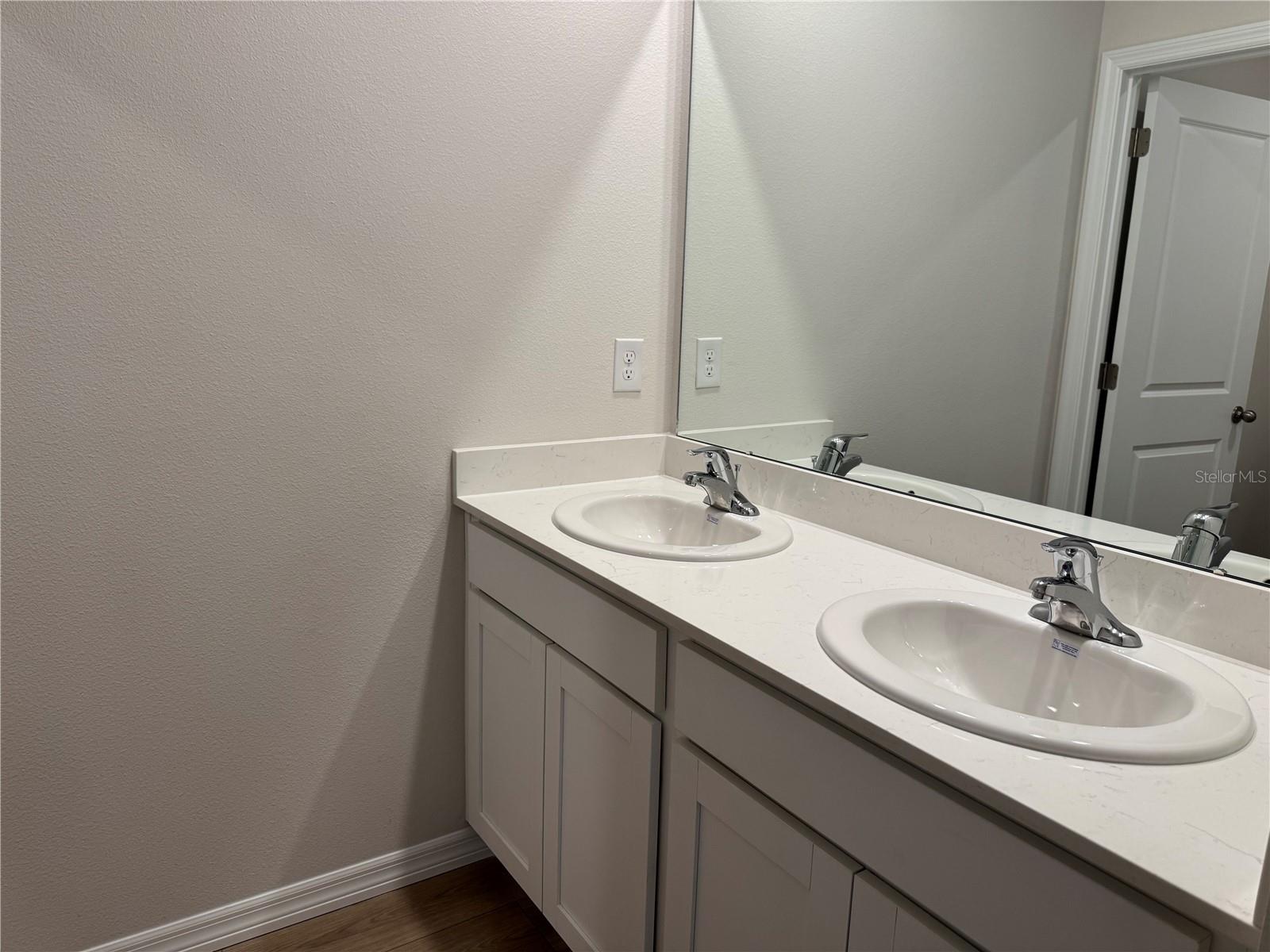 SOLERA AT LAKEWOOD RANCH PH II - Residential Lease