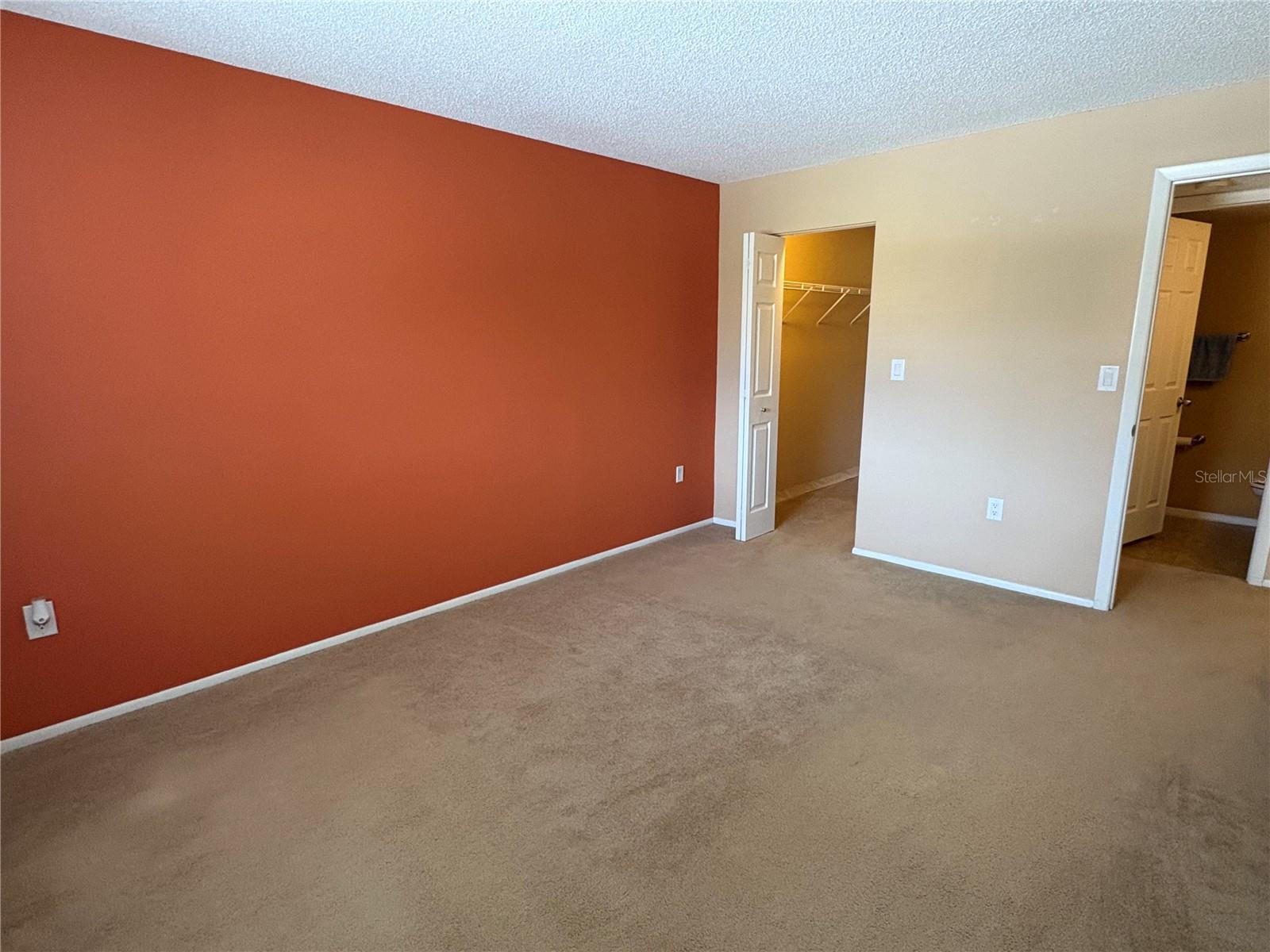 THE GALLERY AT BAYPORT CONDOMI - Residential Lease
