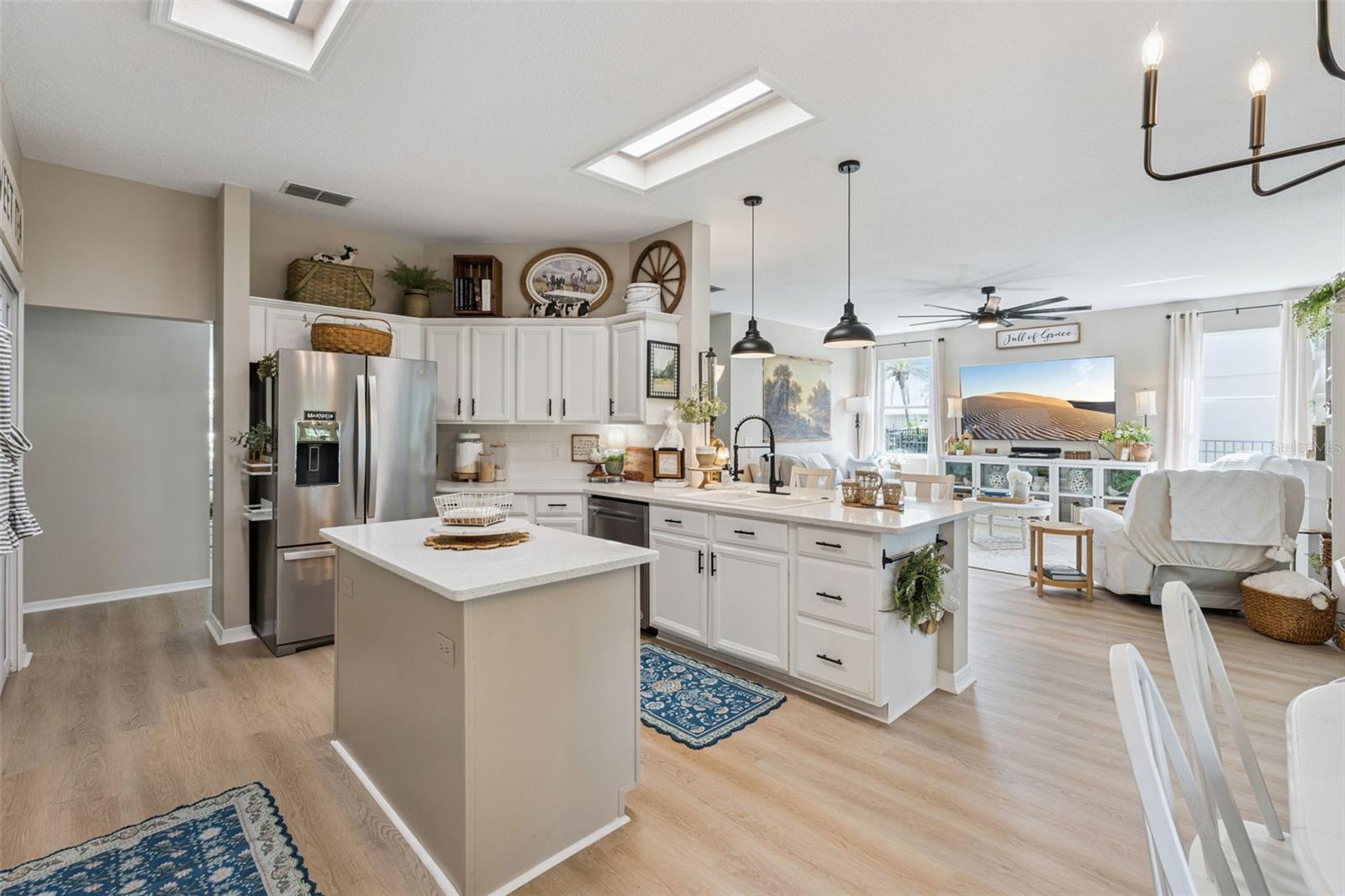 HUNTERS CREEK TR 335 PH 02 - Residential