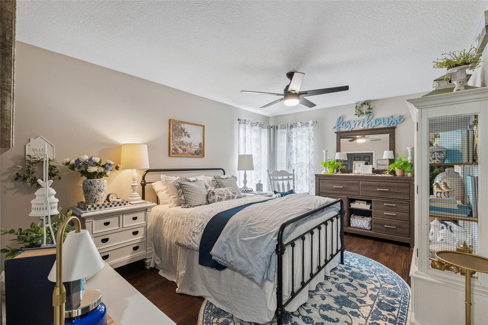 HUNTERS CREEK TR 335 PH 02 - Residential
