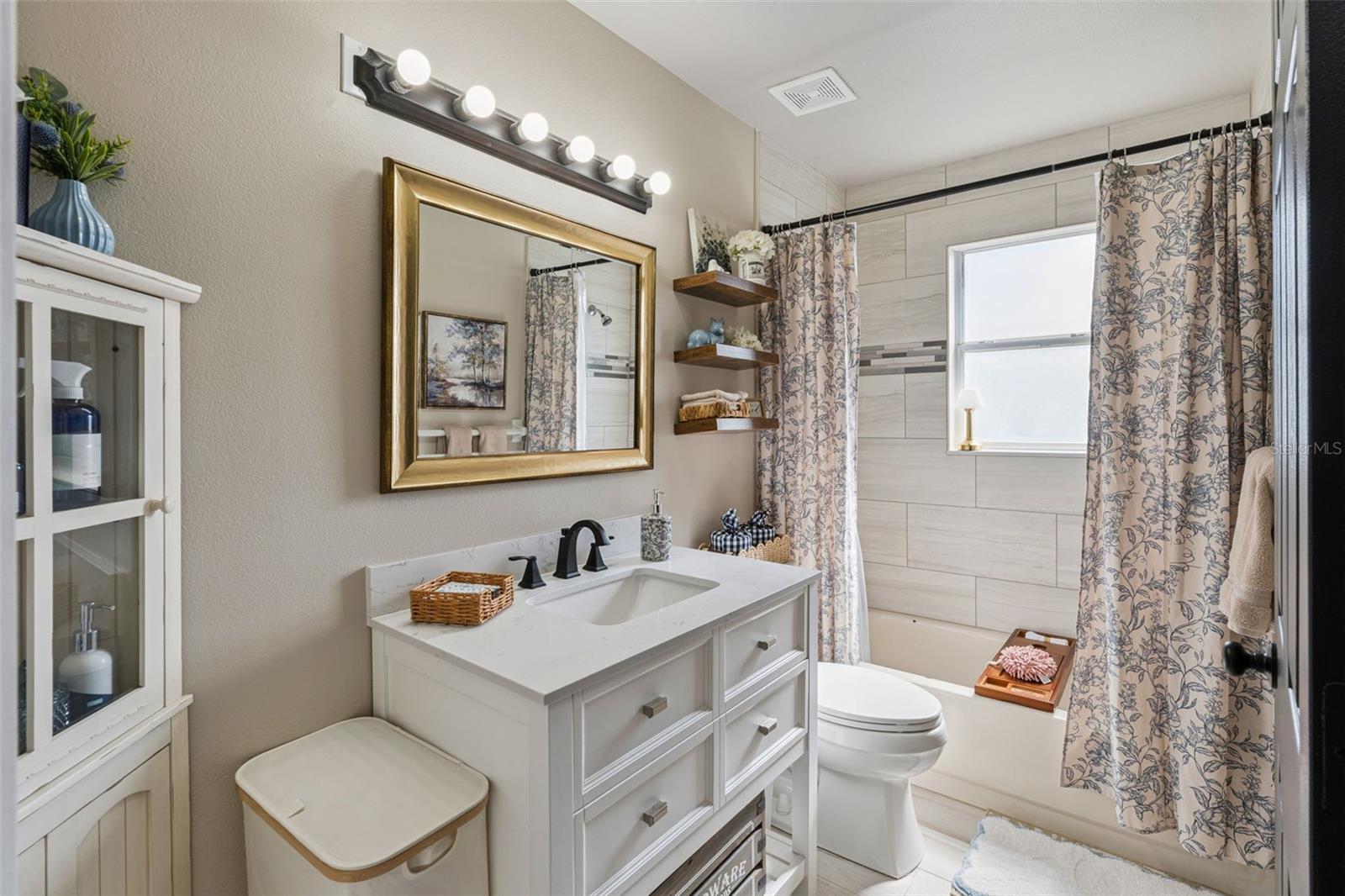 HUNTERS CREEK TR 335 PH 02 - Residential