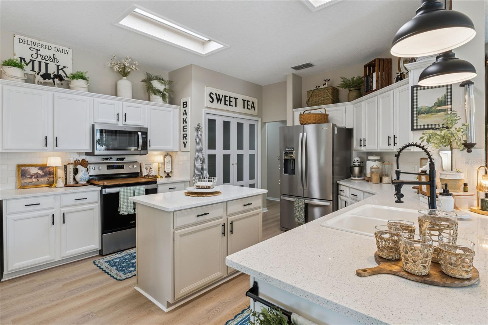 HUNTERS CREEK TR 335 PH 02 - Residential