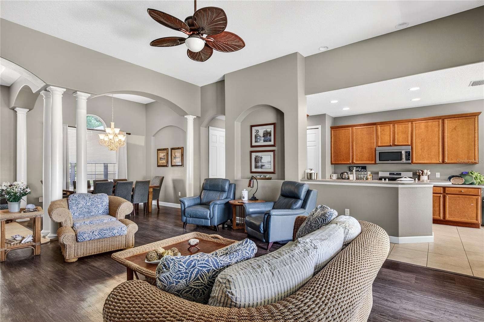 GRAND ISLAND ESTATES - Residential
