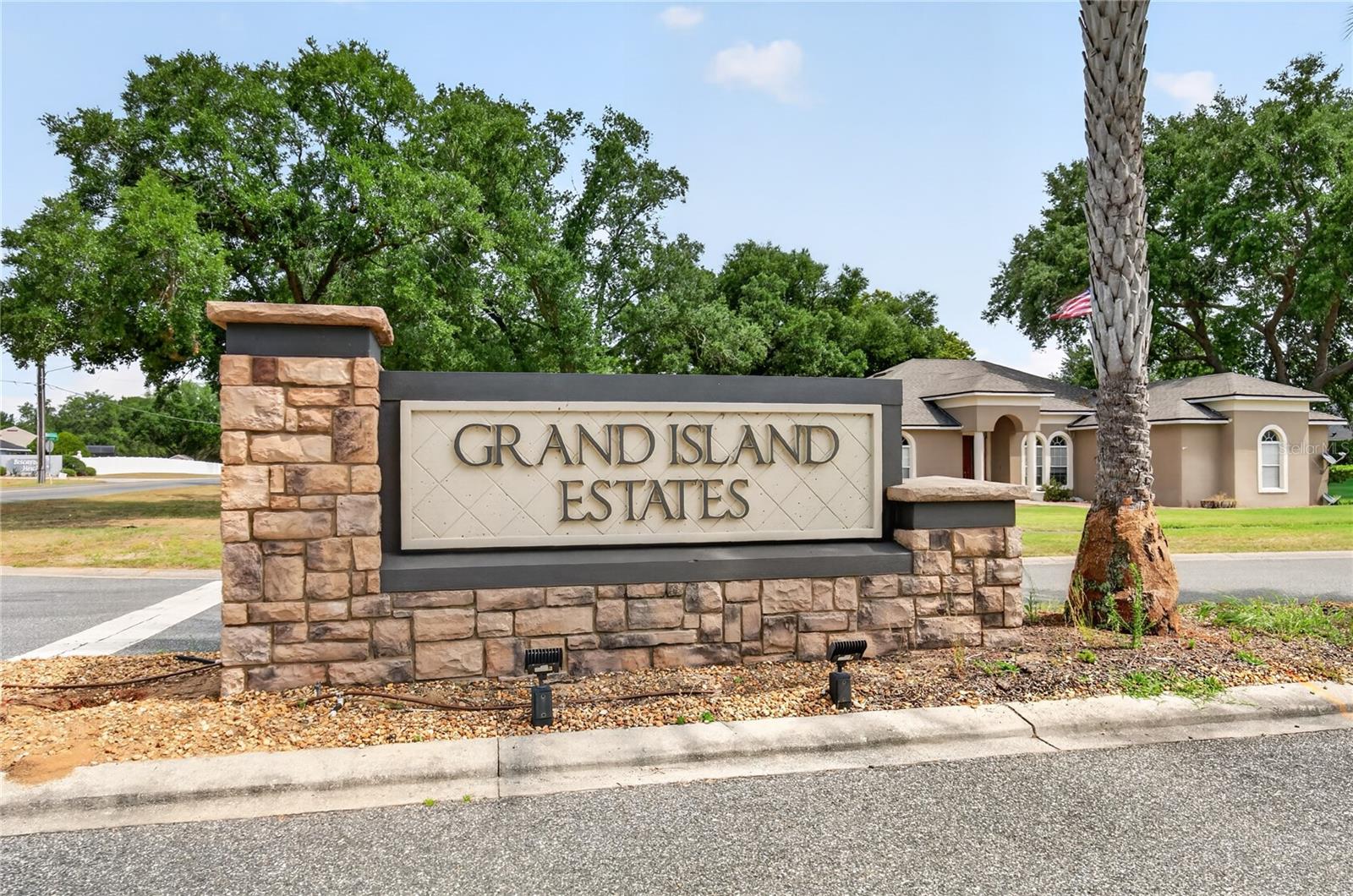 GRAND ISLAND ESTATES - Residential