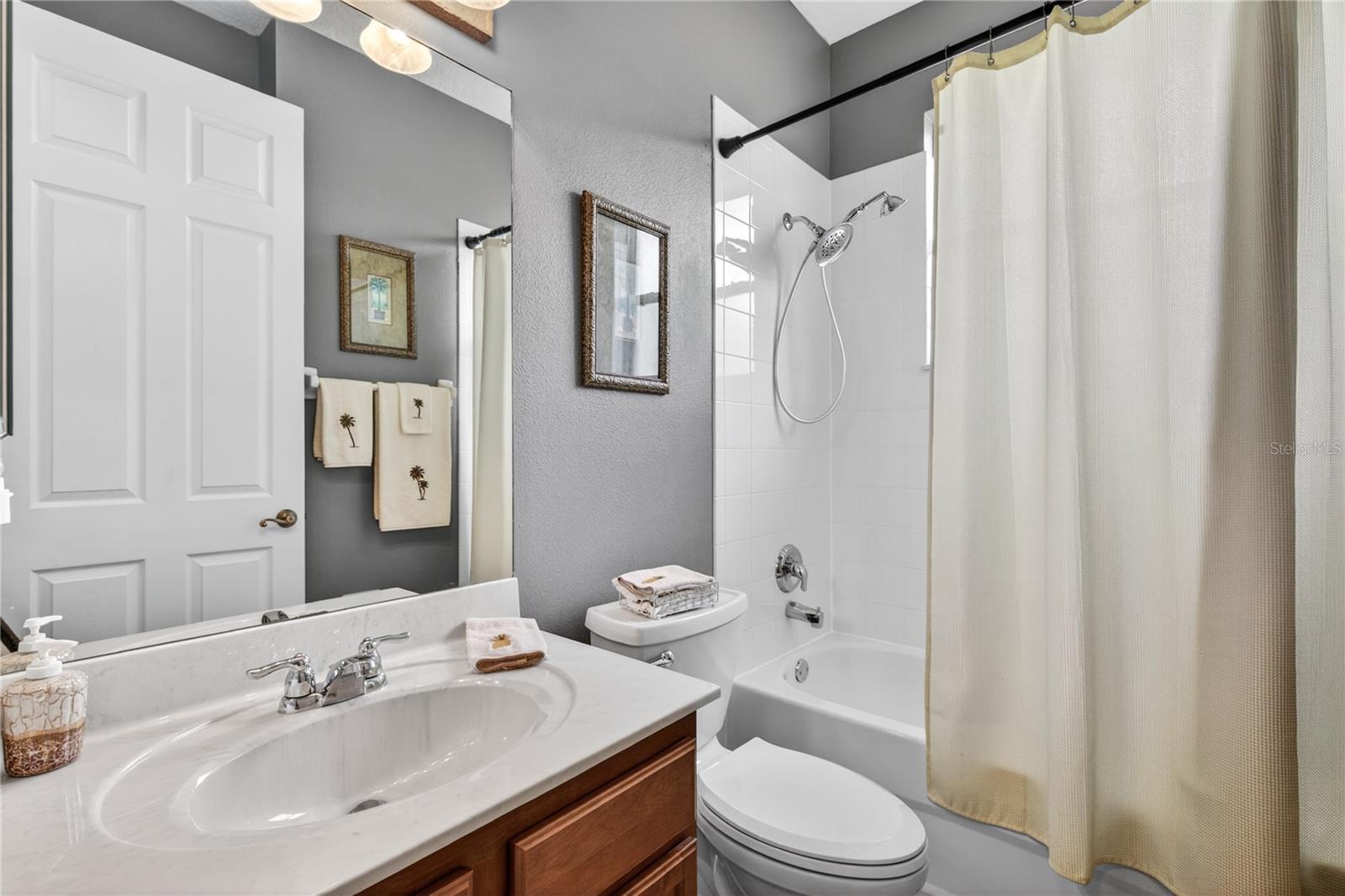 GRAND ISLAND ESTATES - Residential