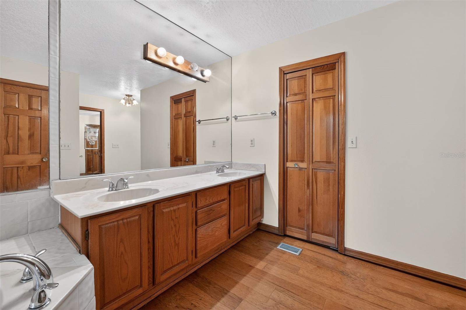-- - Residential
