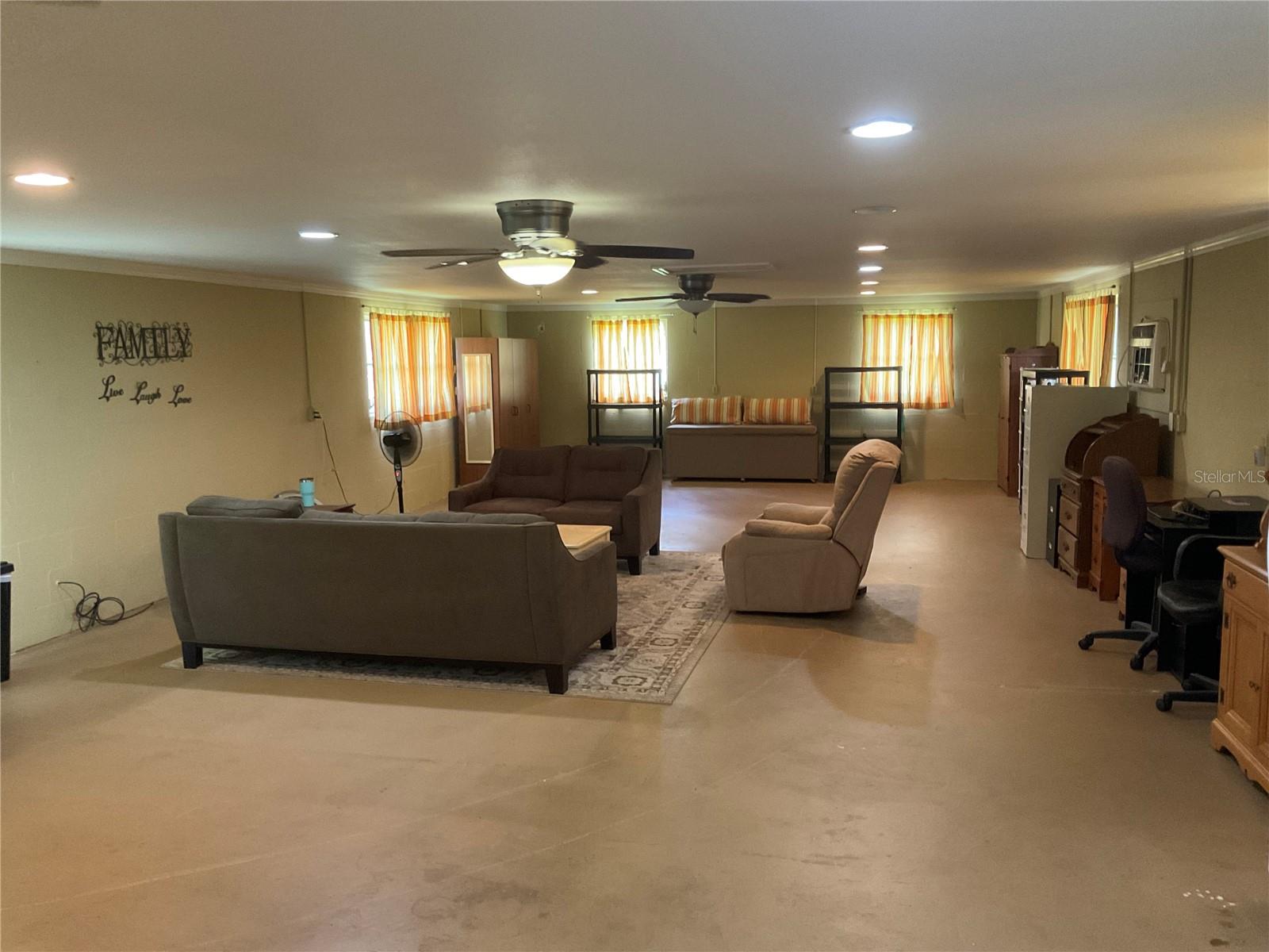 CRYSTAL TERRACE - Residential