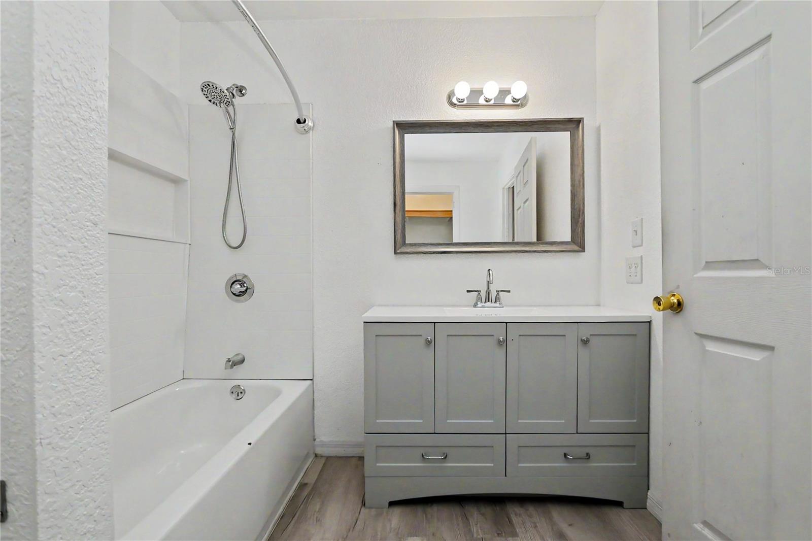 NORTH PINE RANCHETTES - Residential