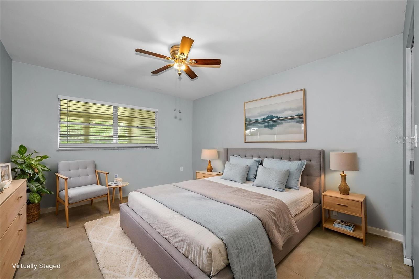 PARADISE POINTE WEST - Residential