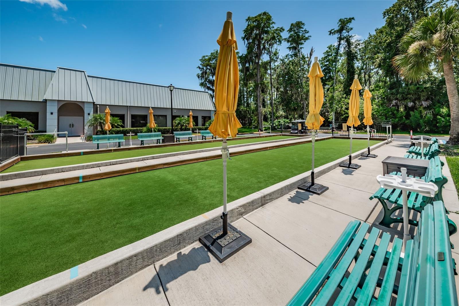 PARADISE POINTE WEST - Residential