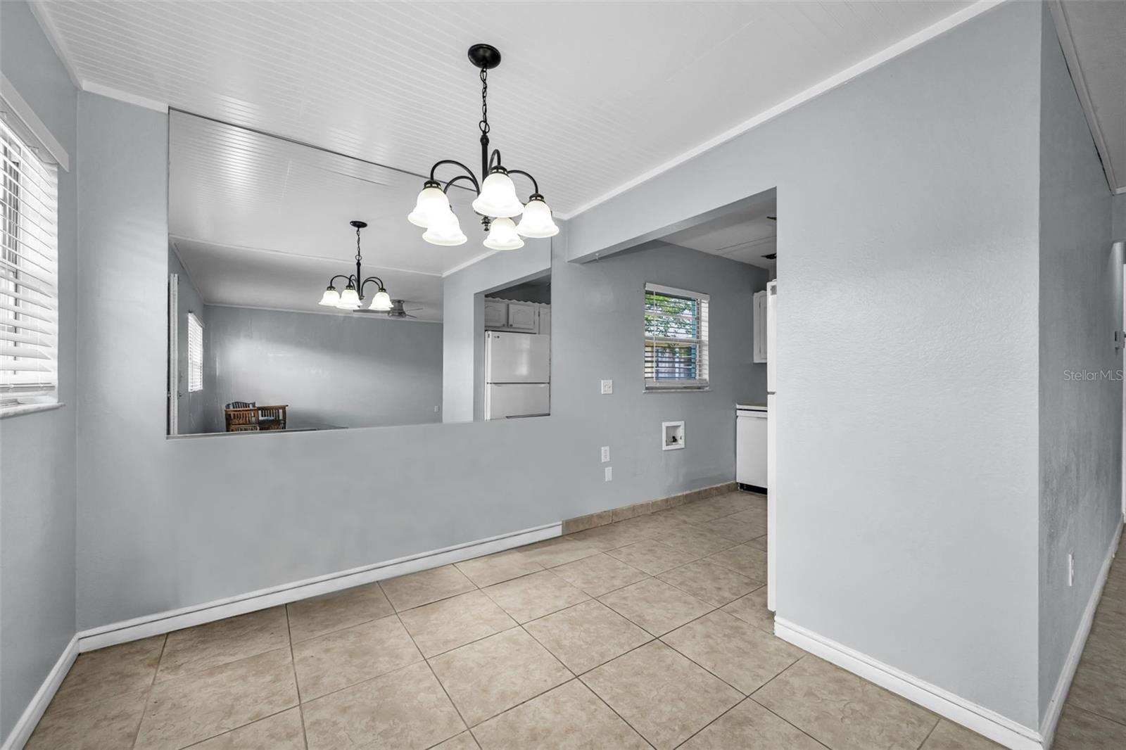 PARADISE POINTE WEST - Residential