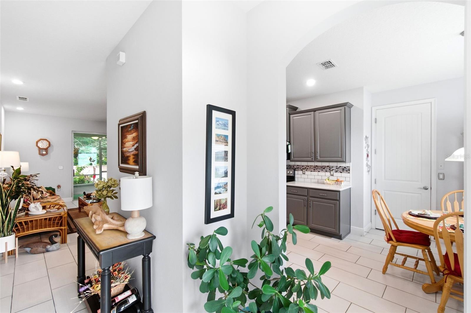 RIDGEWOOD CROSSING - Residential
