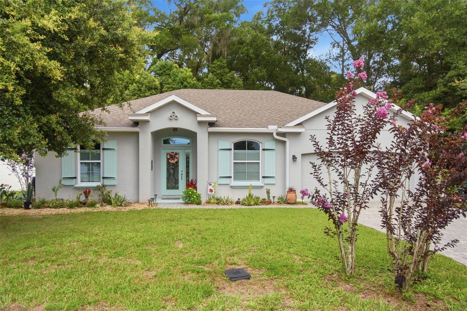 RIDGEWOOD CROSSING - Residential