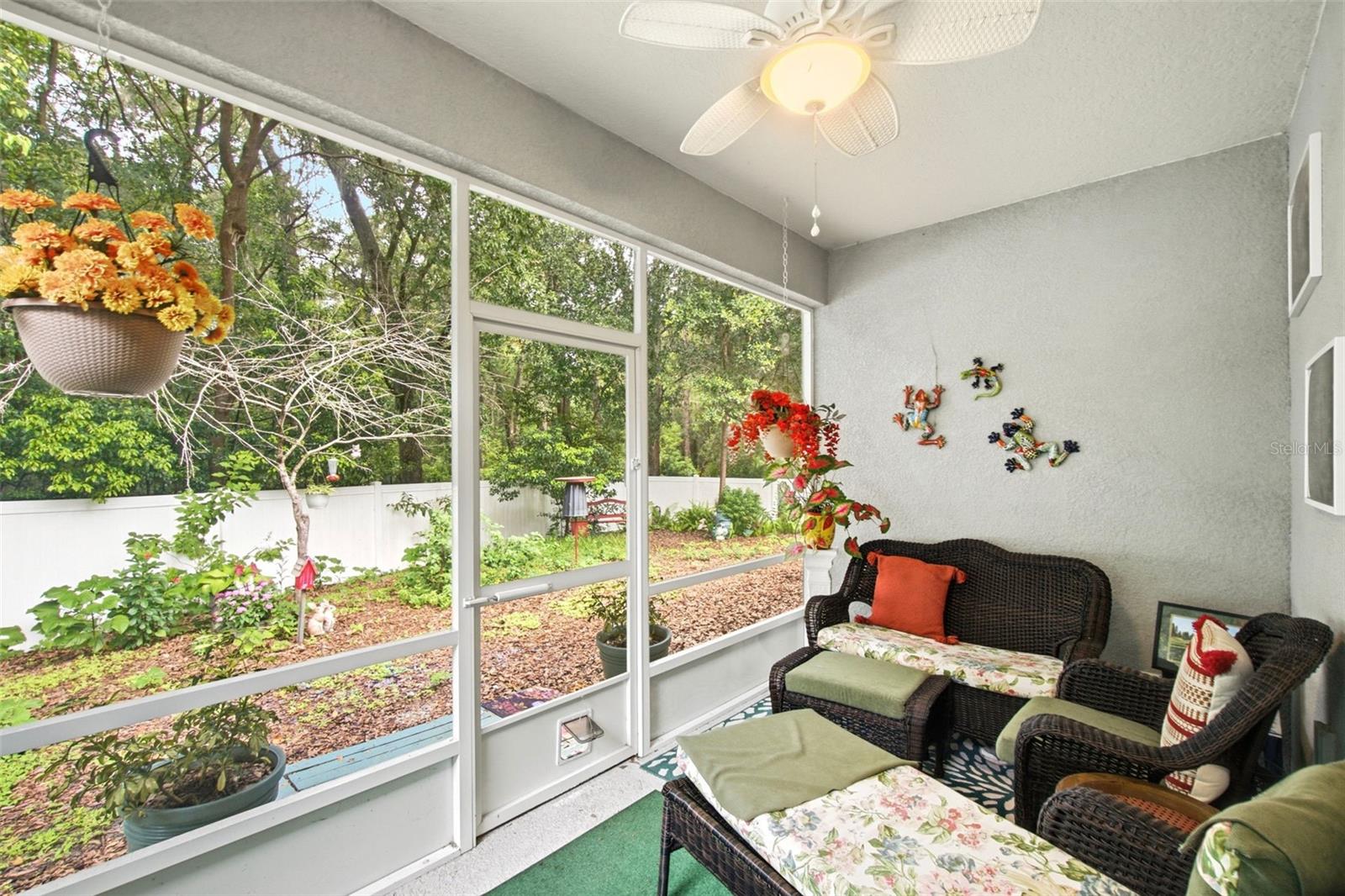 RIDGEWOOD CROSSING - Residential