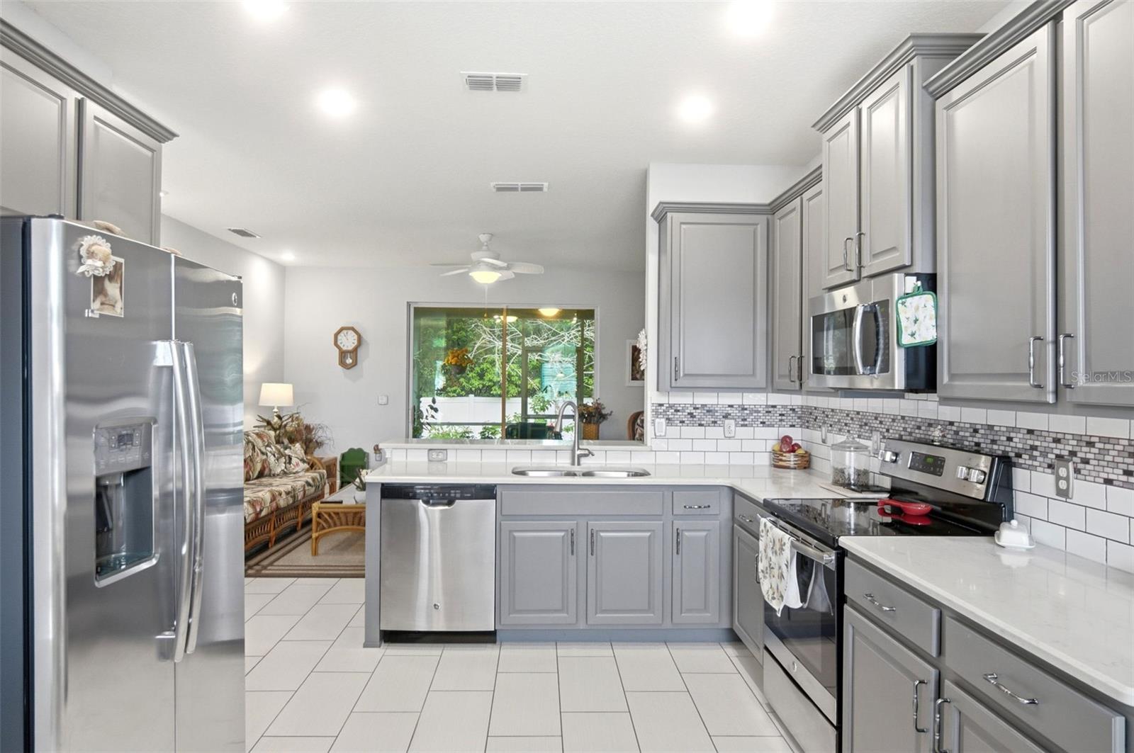 RIDGEWOOD CROSSING - Residential