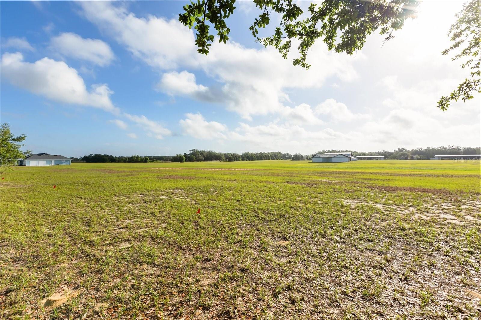 GRASS ROOTS AIRPARK SUB - Land