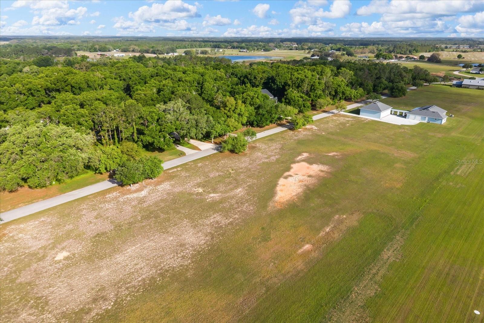 GRASS ROOTS AIRPARK SUB - Land