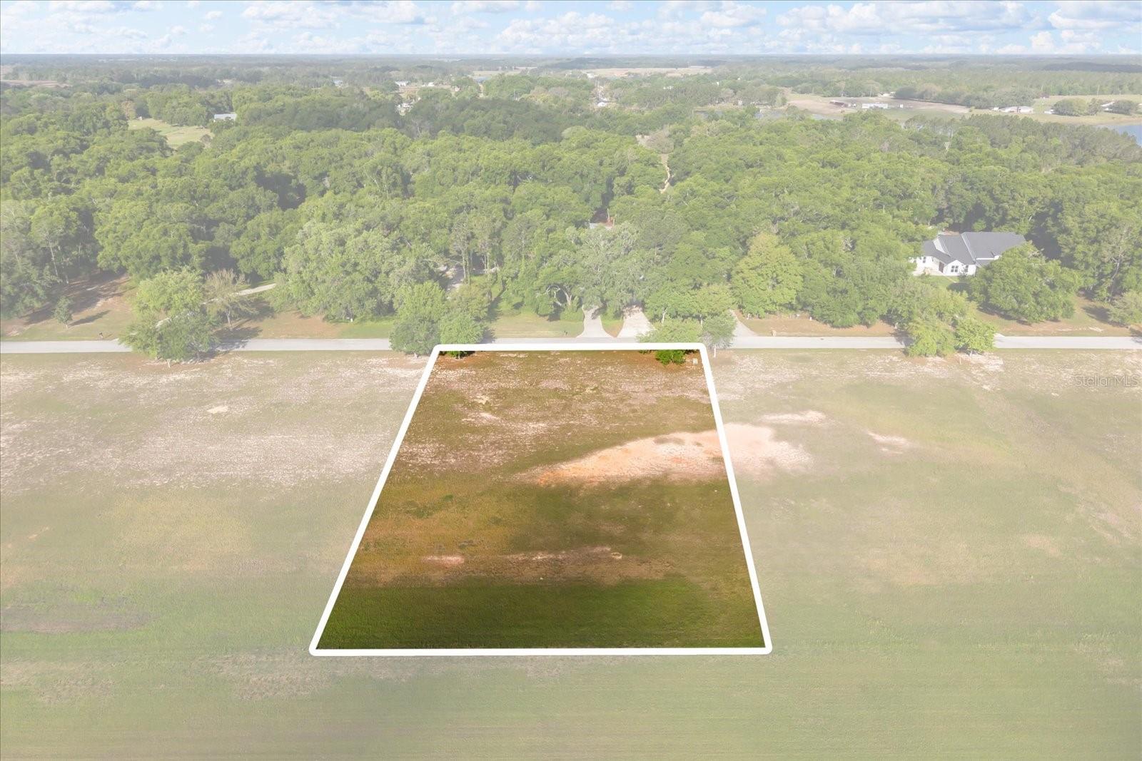 GRASS ROOTS AIRPARK SUB - Land