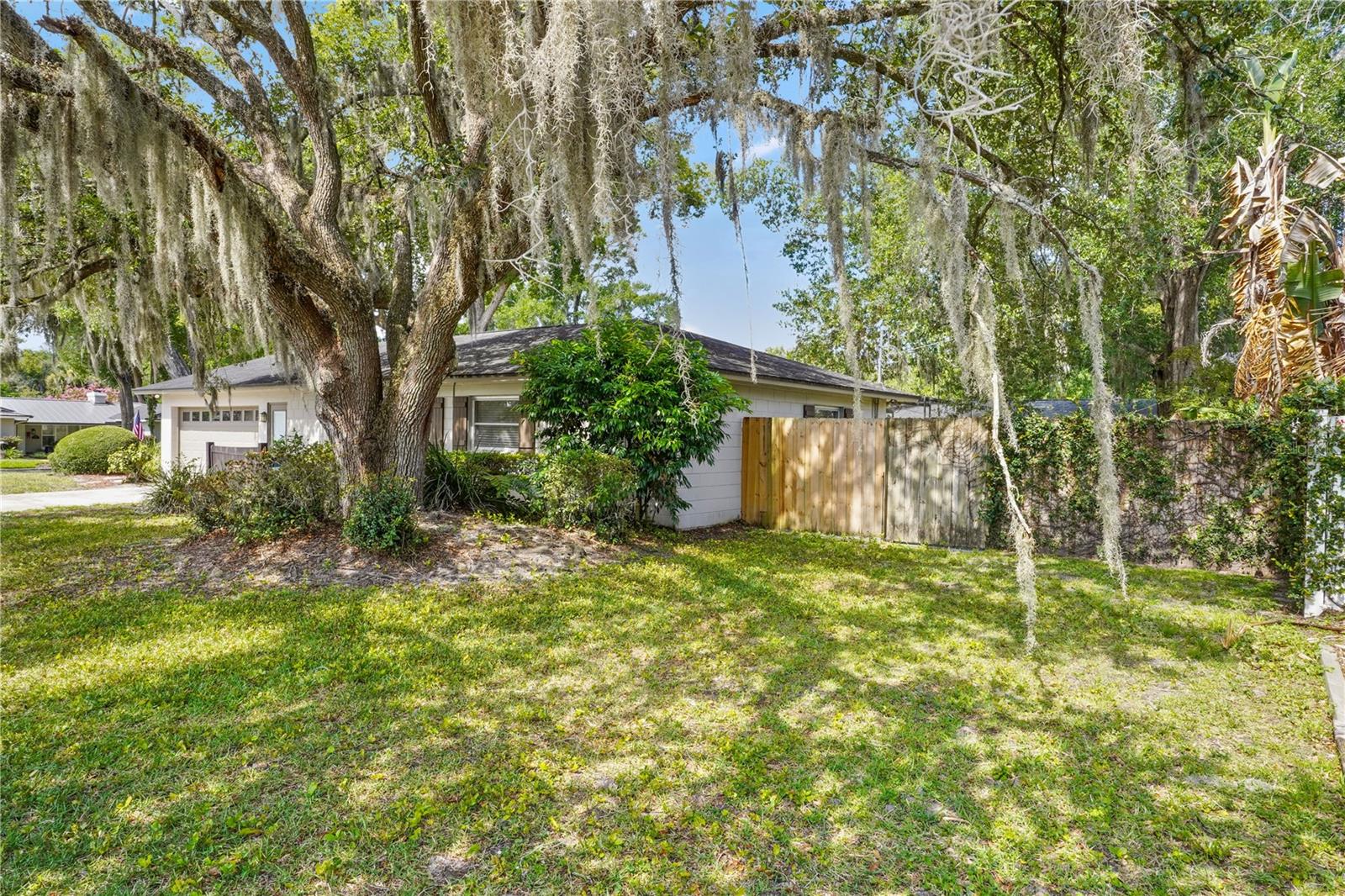 DOMMERICH ESTATES 1ST ADD - Residential