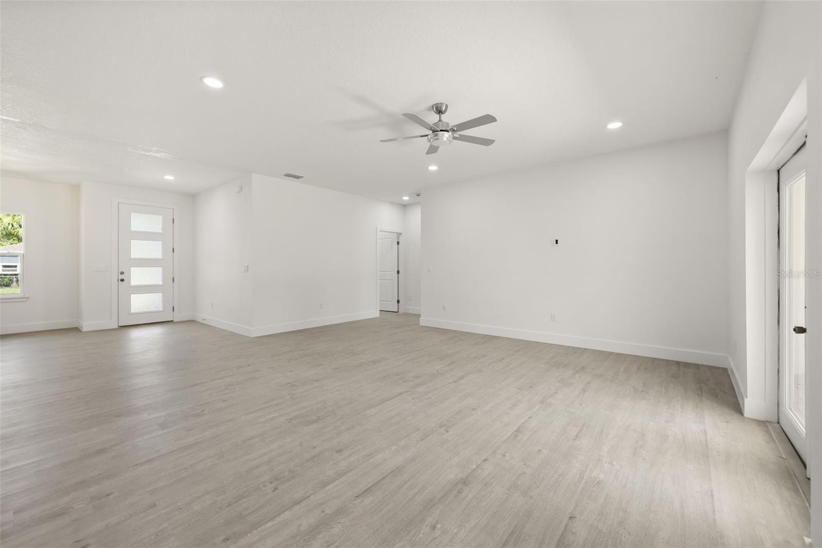 PORT MALABAR UNIT 30 LOT 16 BLK 1417 - Residential