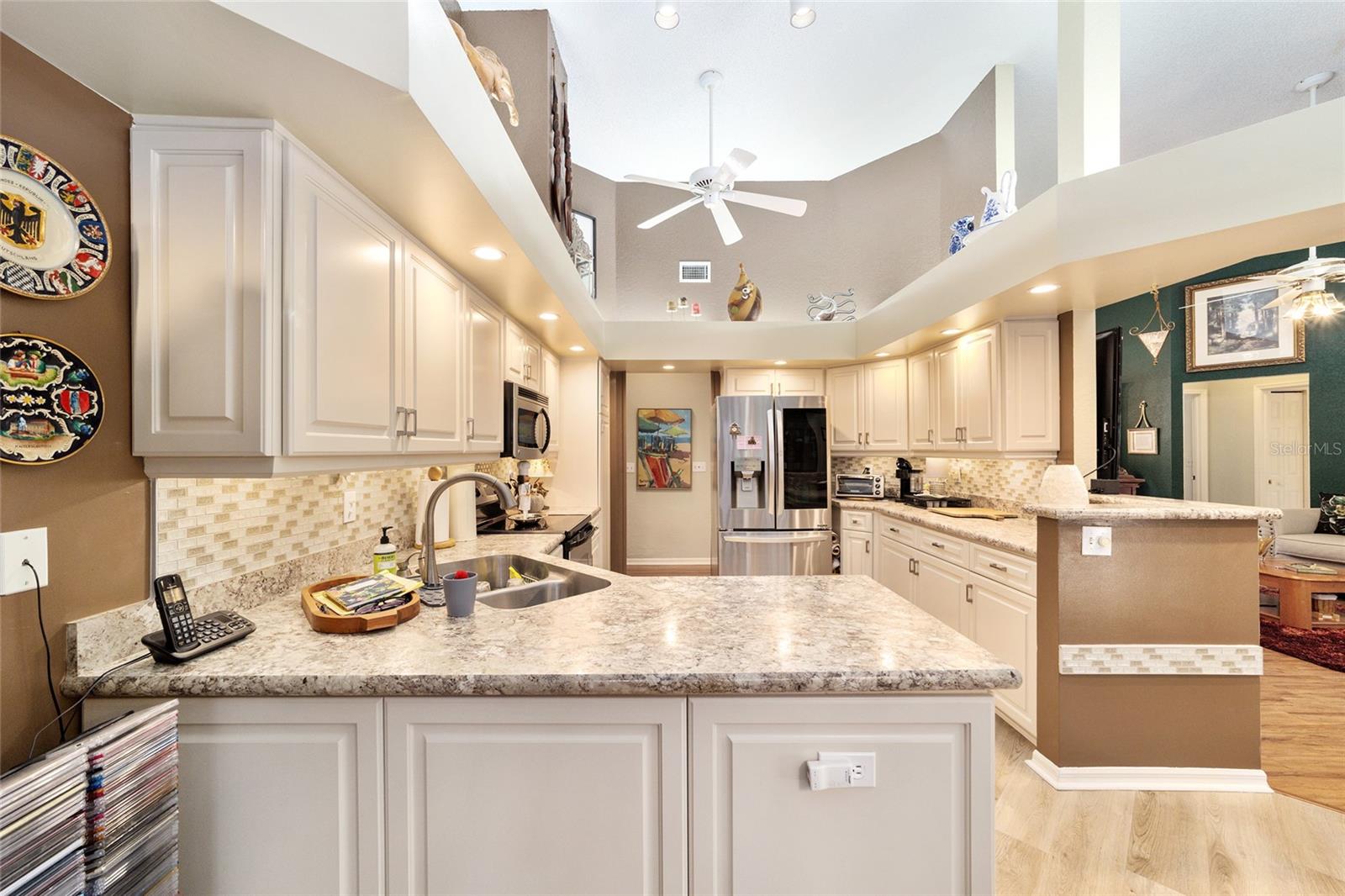 OAK RUN WOODSIDE TERR - Residential