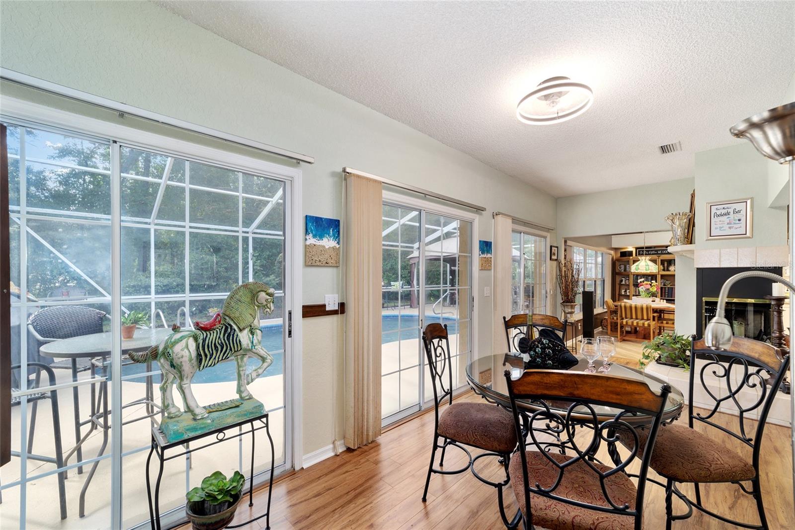 OAK RUN WOODSIDE TERR - Residential