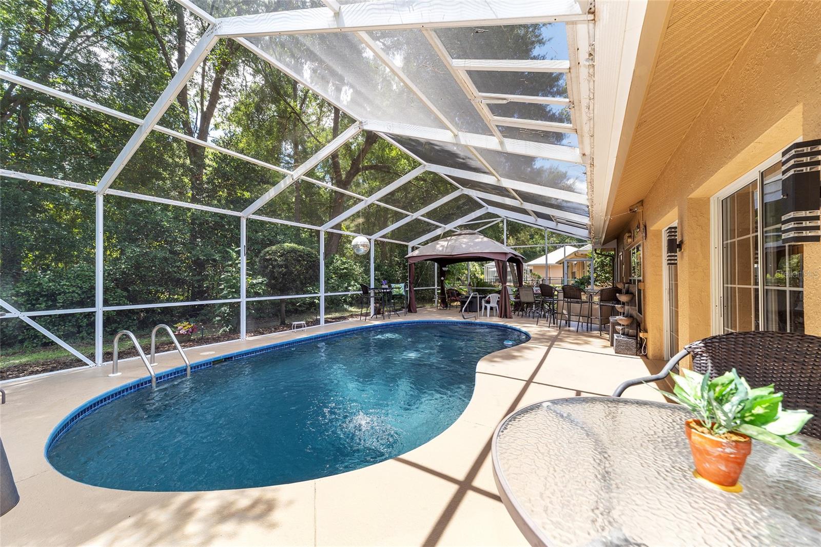OAK RUN WOODSIDE TERR - Residential
