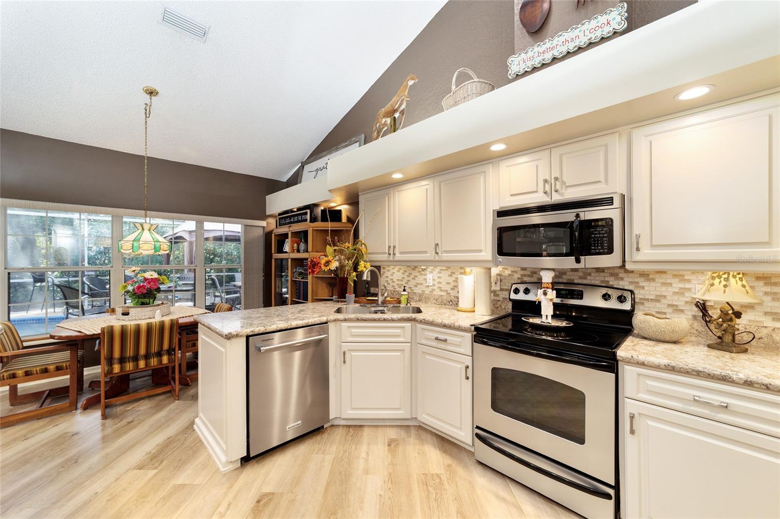 OAK RUN WOODSIDE TERR - Residential