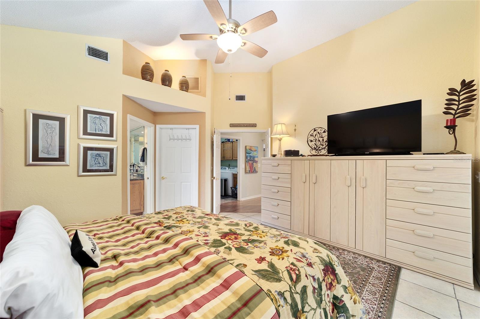 OAK RUN WOODSIDE TERR - Residential