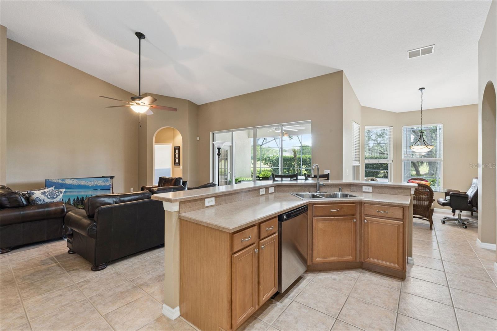 ROCK SPRINGS RIDGE - Residential