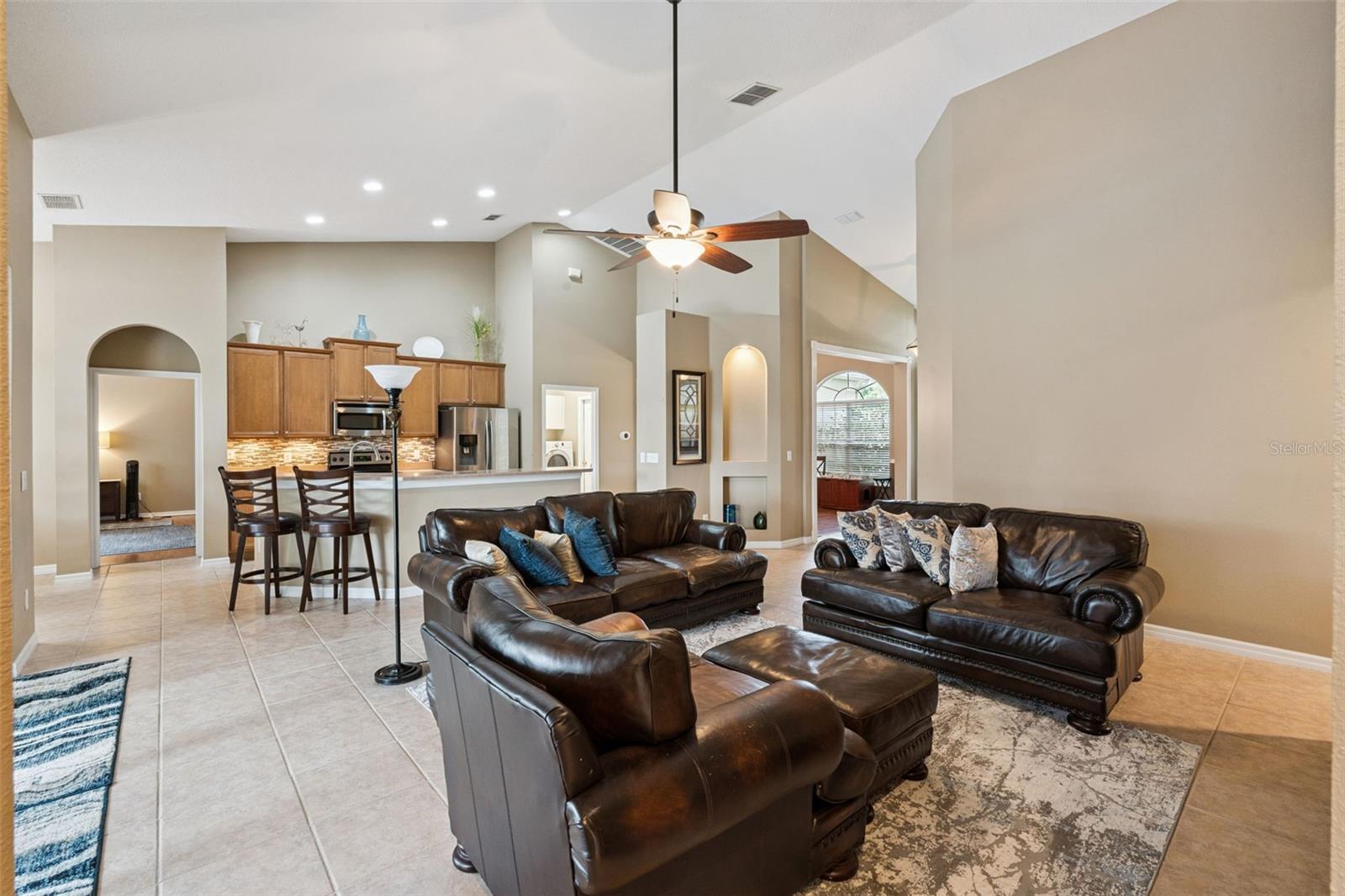 ROCK SPRINGS RIDGE - Residential